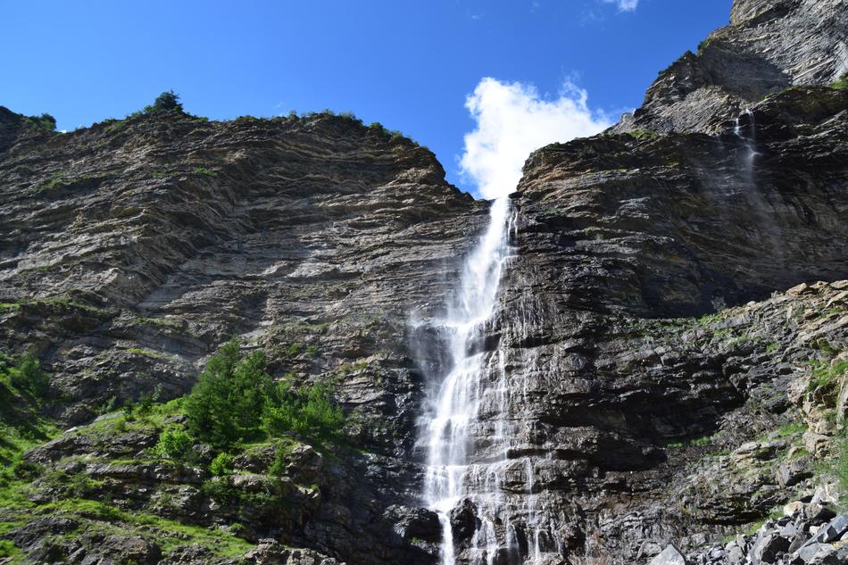 Piss Alps Cascade