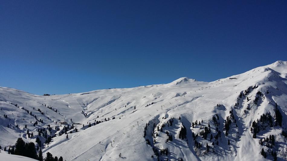 winter mountain view landscape