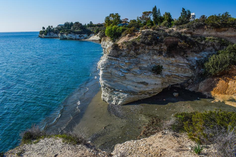 Cove Beach Rock landscape