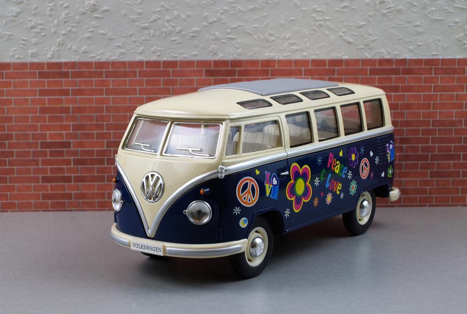 Vw Bus small model
