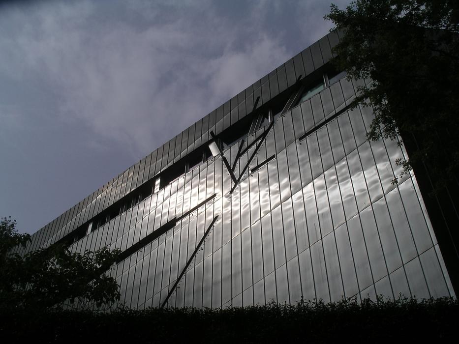 Berlin Libeskind Jewish