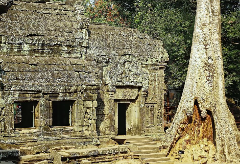 Cambodia Angkor Bantai Srei