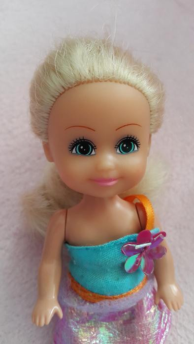 The blonde doll