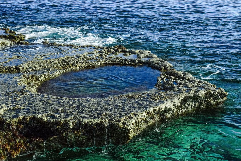 Bath Tub Natural Coast
