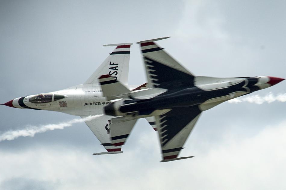 Air Show Thunderbirds Military Us