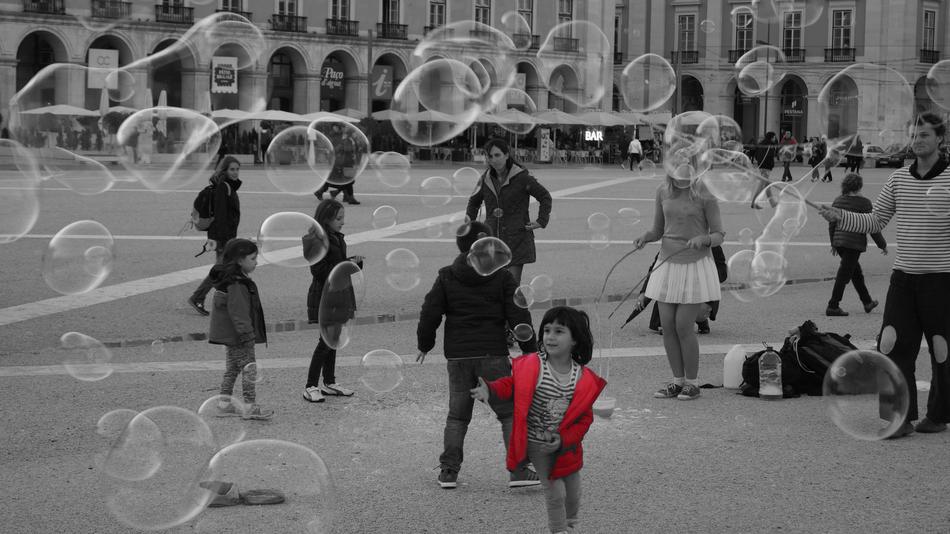 travel kids red
