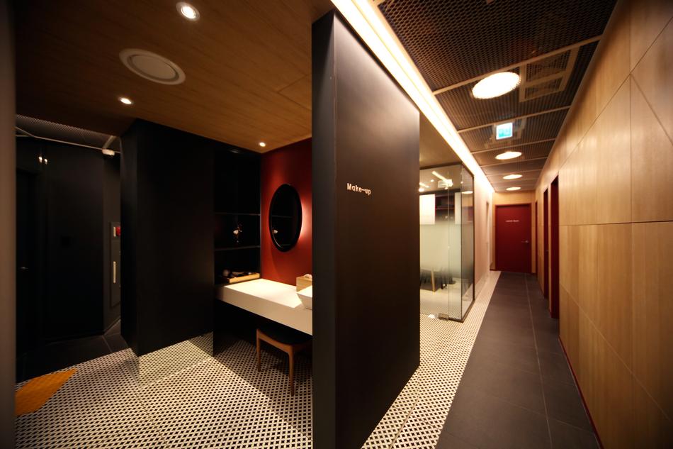 Hospital Design Into Exclusive