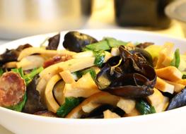 attractive dish with mushrooms and onions