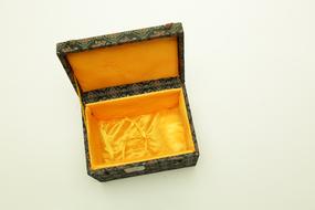 Box Chinese Treasure