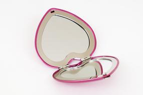 Mirror Pocket Heart