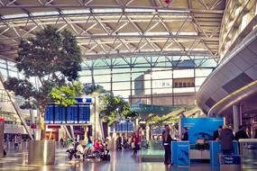 comfortable place to wait at the airport