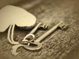 two keys with a heart