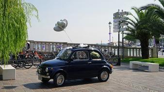 Wedding Car Fiat 500 Bride and groom