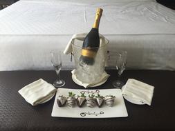 Chocolate Strawberries Champagne