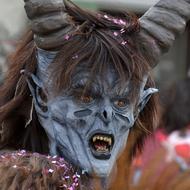 Pacer Mask Costume