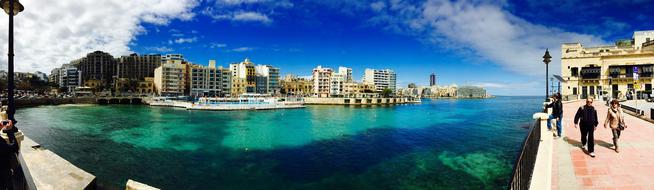 panoramic mountain and ocean views