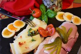 meat with eggs and vegetables