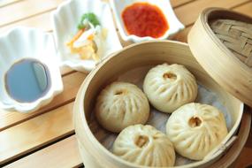 delicious chinese meat dumplings