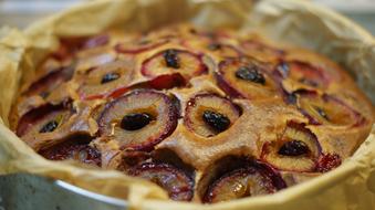 plum cake in honey