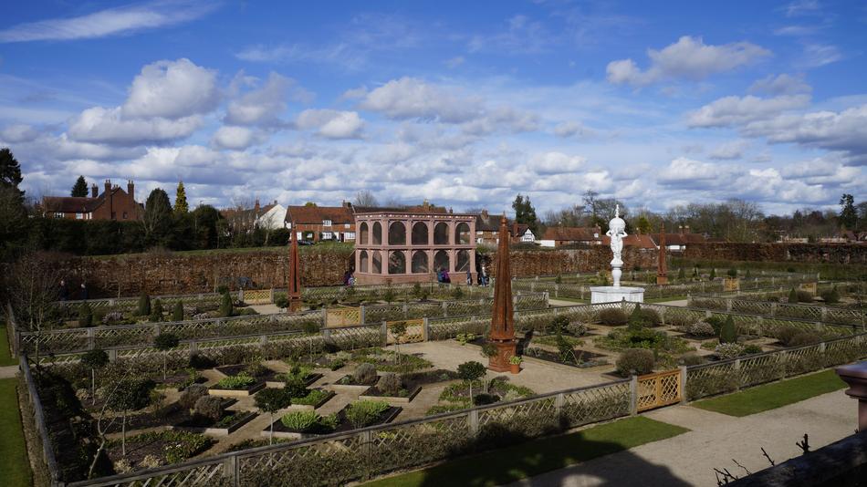 Castle Gardens England view