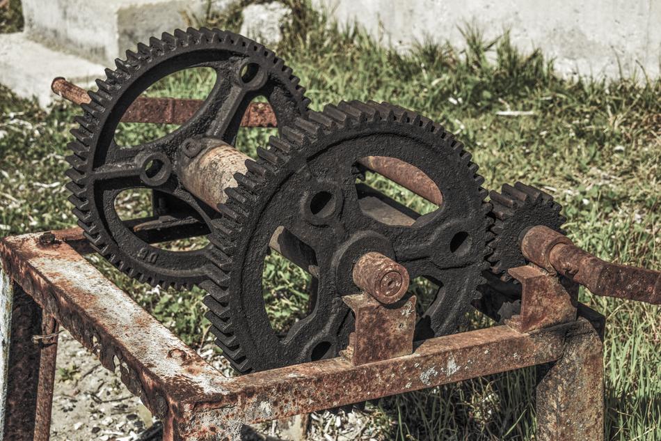 Winch Boat Rusty