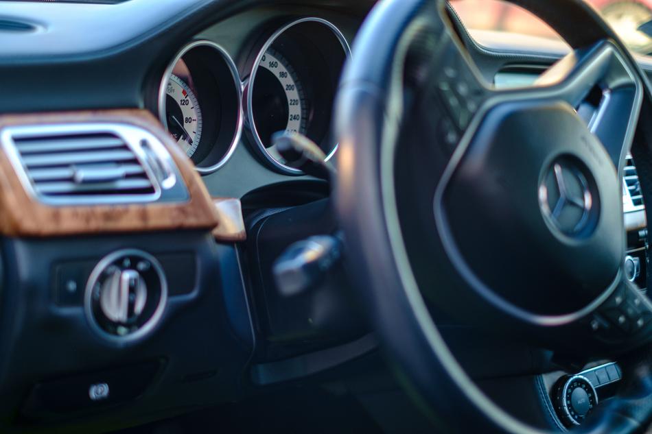 Car Mercedes Cls