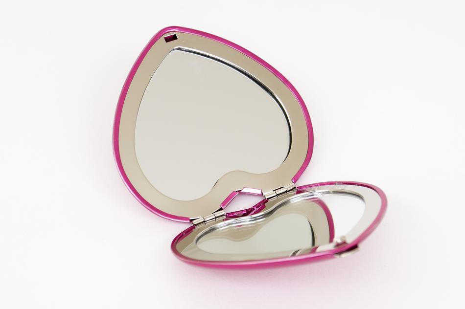Mirror Pocket Heart