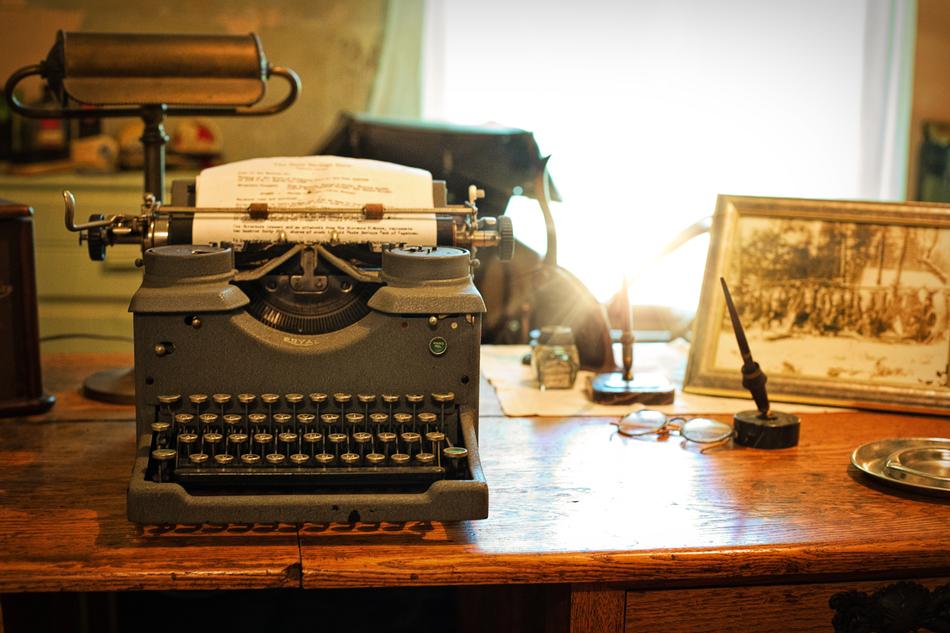 Typewriter Desk Vintage