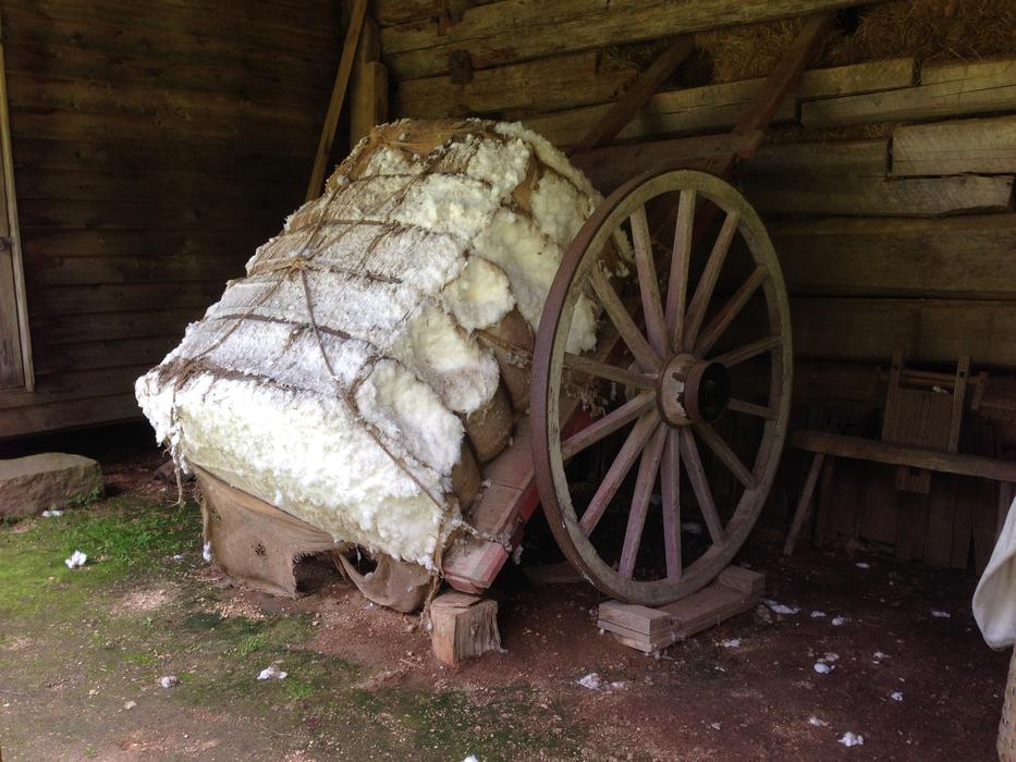 Cotton Bale Wagon
