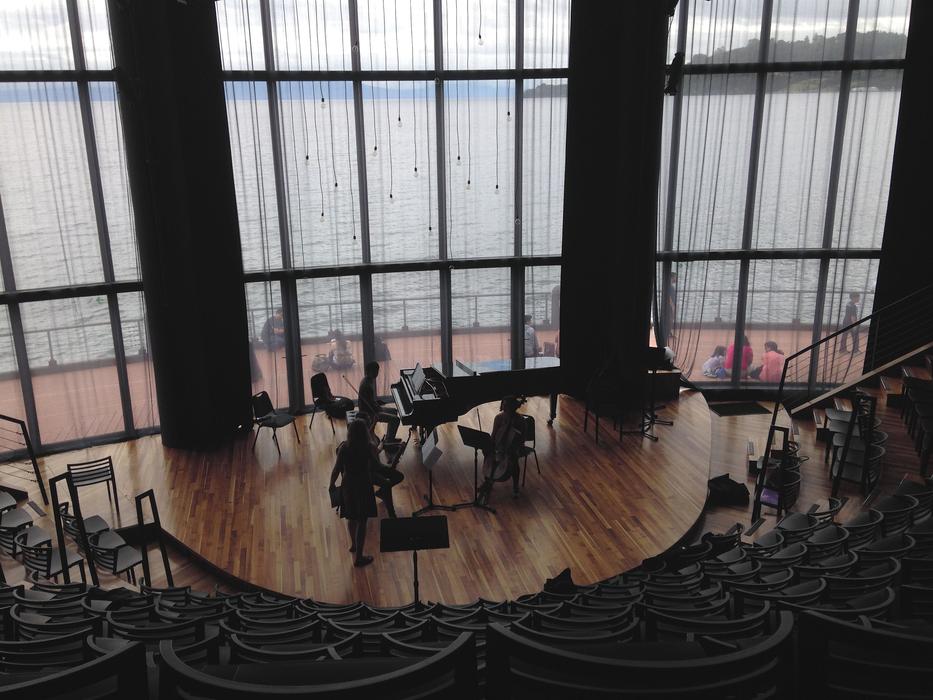 Amphitheatre Music window