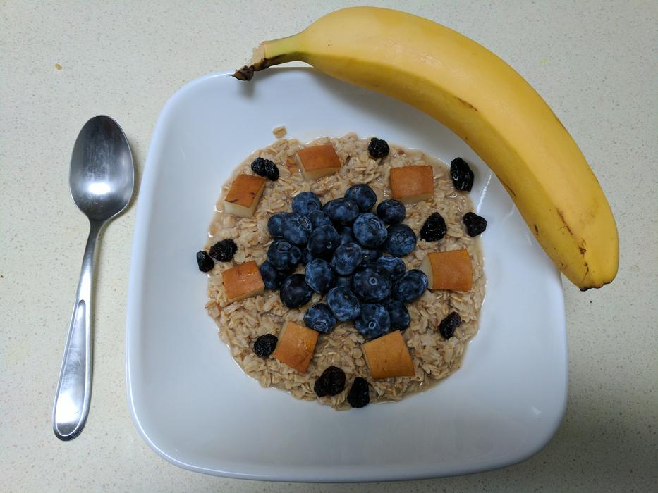 Banana Pear Oatmeal
