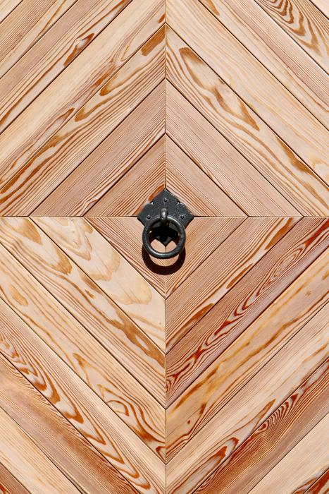 Wooden Door Call Waiting Ring