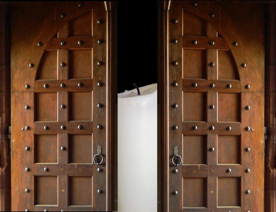 Door Goal Candle Old