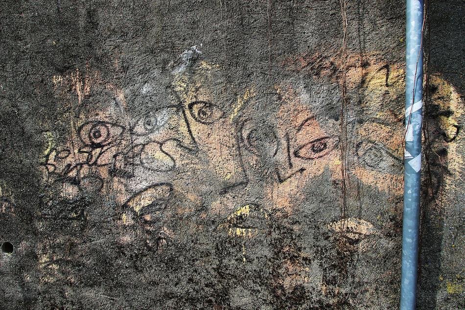 Graffiti Eyes