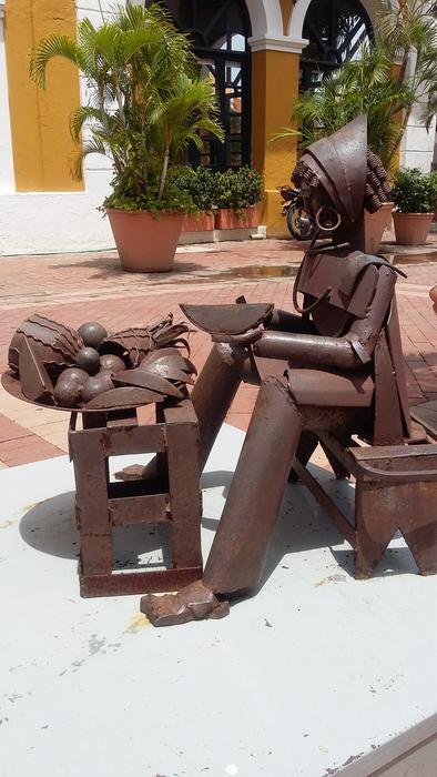 Iron Statue Greengrocer Cartagena