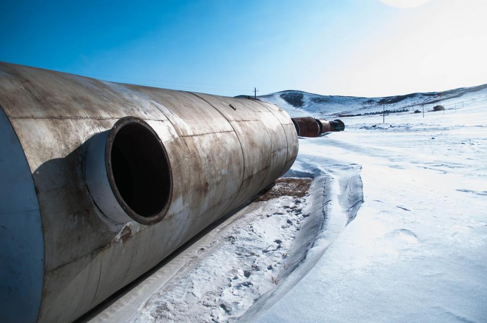 Winter Fuel Tank Snow