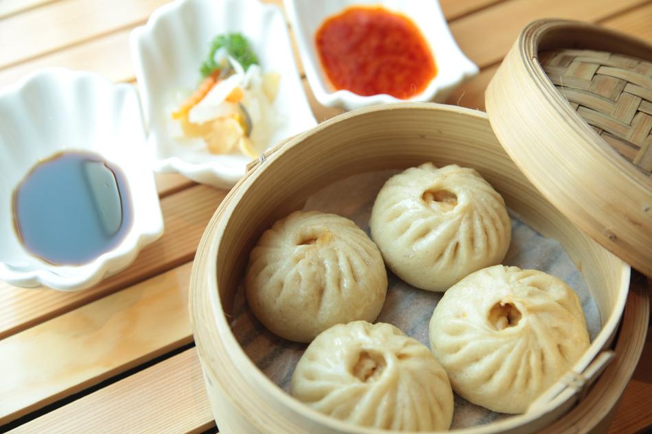 delicious chinese meat dumplings