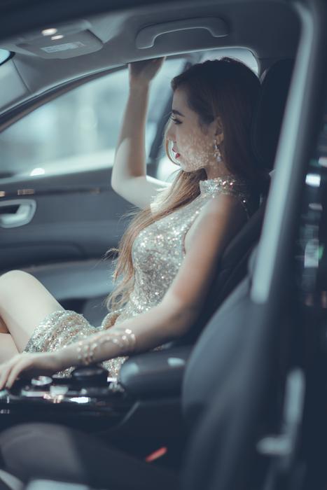 Woman Car Model