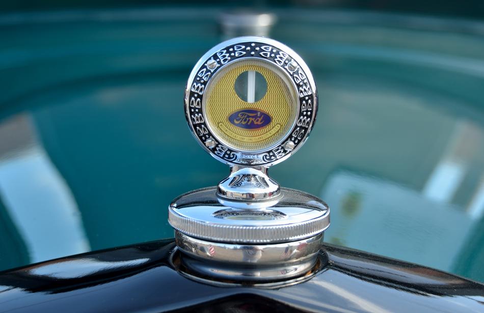 Hood Ornament Vintage Car