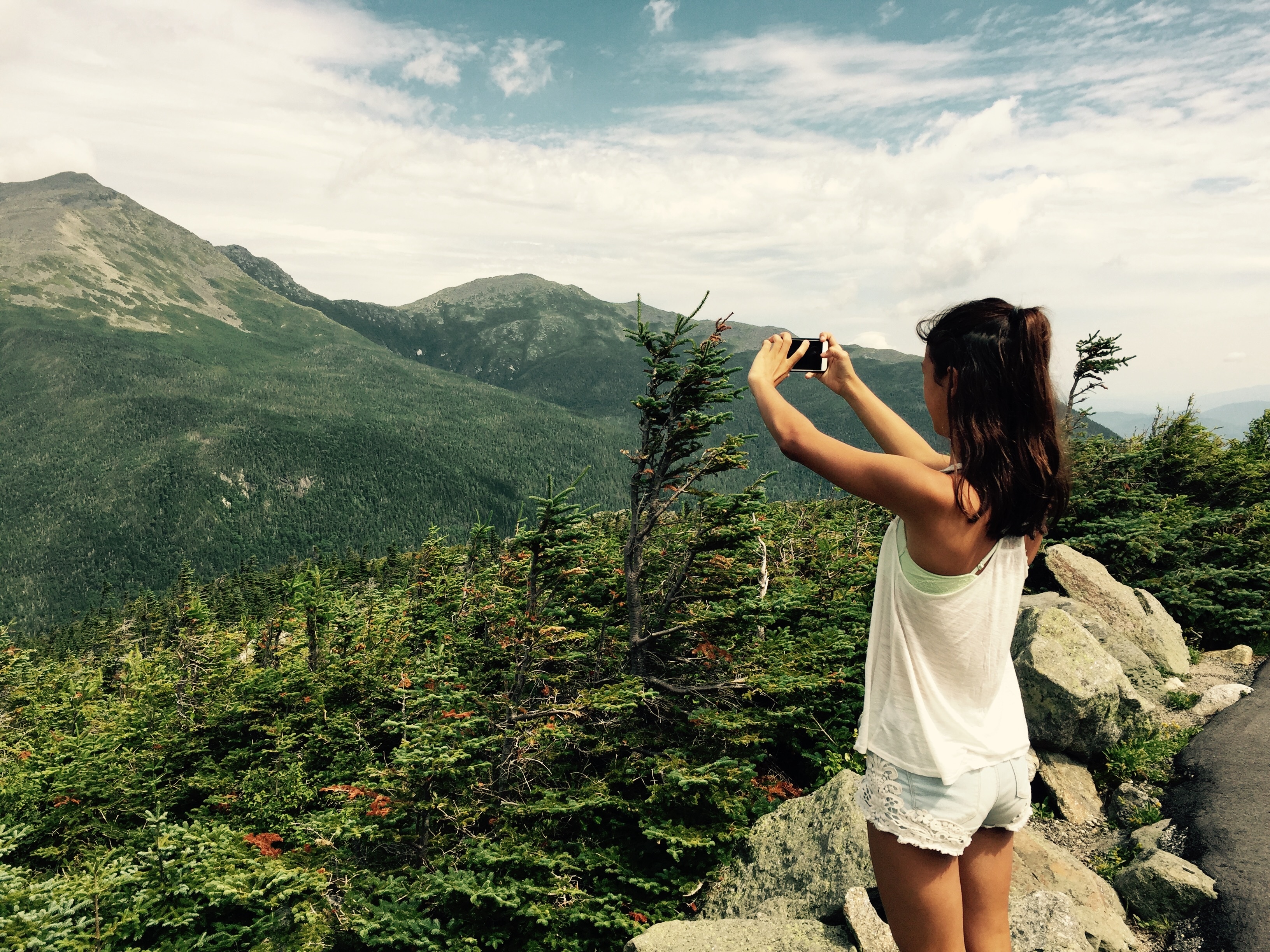 Фотосессии в горах летом идеи для девушки фото