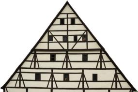 truss house building