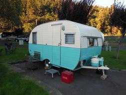 vintage Shasta Campsite Rving