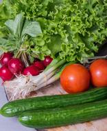 Delicious tomatoes with herbs