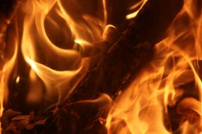 photo of a hot fire