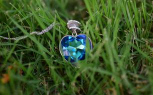 Necklace Blue Hart Diamond