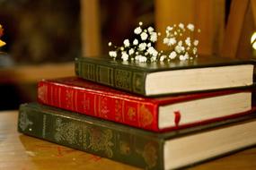 Books Decoration Marriage