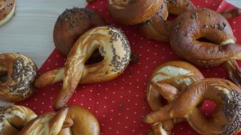 Twisted poppy seed pretzels