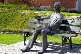 Sculpture Bench Sit Down