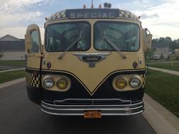 classic travel bus