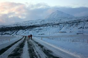 Road Mountain People